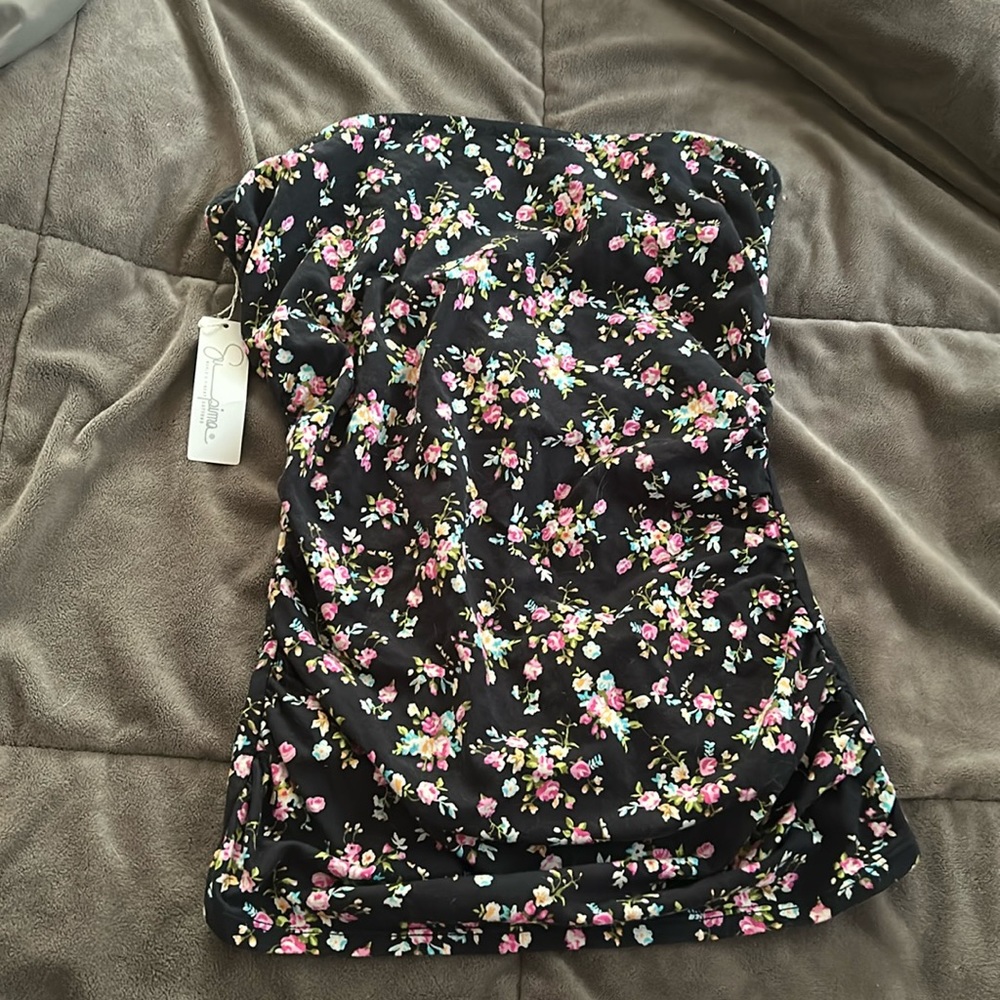 Moda international floral tube top size small